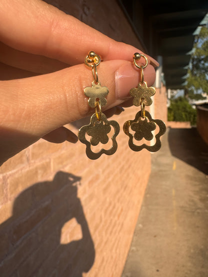 14k Flower Earrings