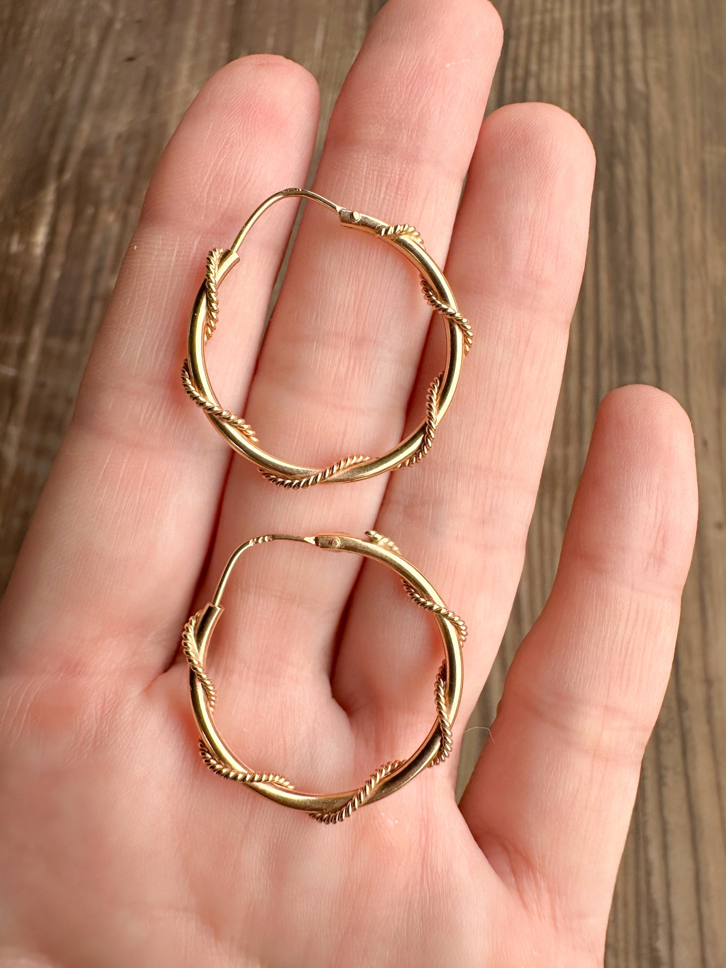 18k Rope Hoops