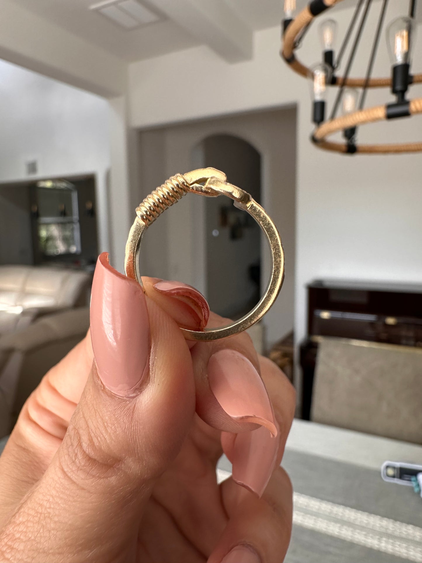 14k Horseshoe Ring-Size 8.75